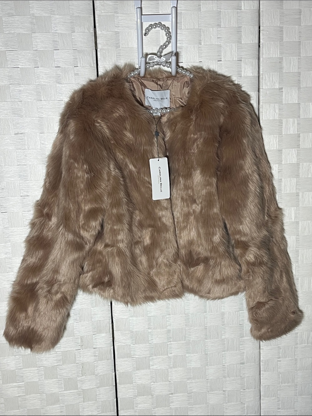 Carolina Belle Plush Faux Fur Jacket in Blush Pink Size M